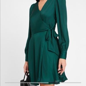 Banana Republic Satin Puff Sleeve Wrap 